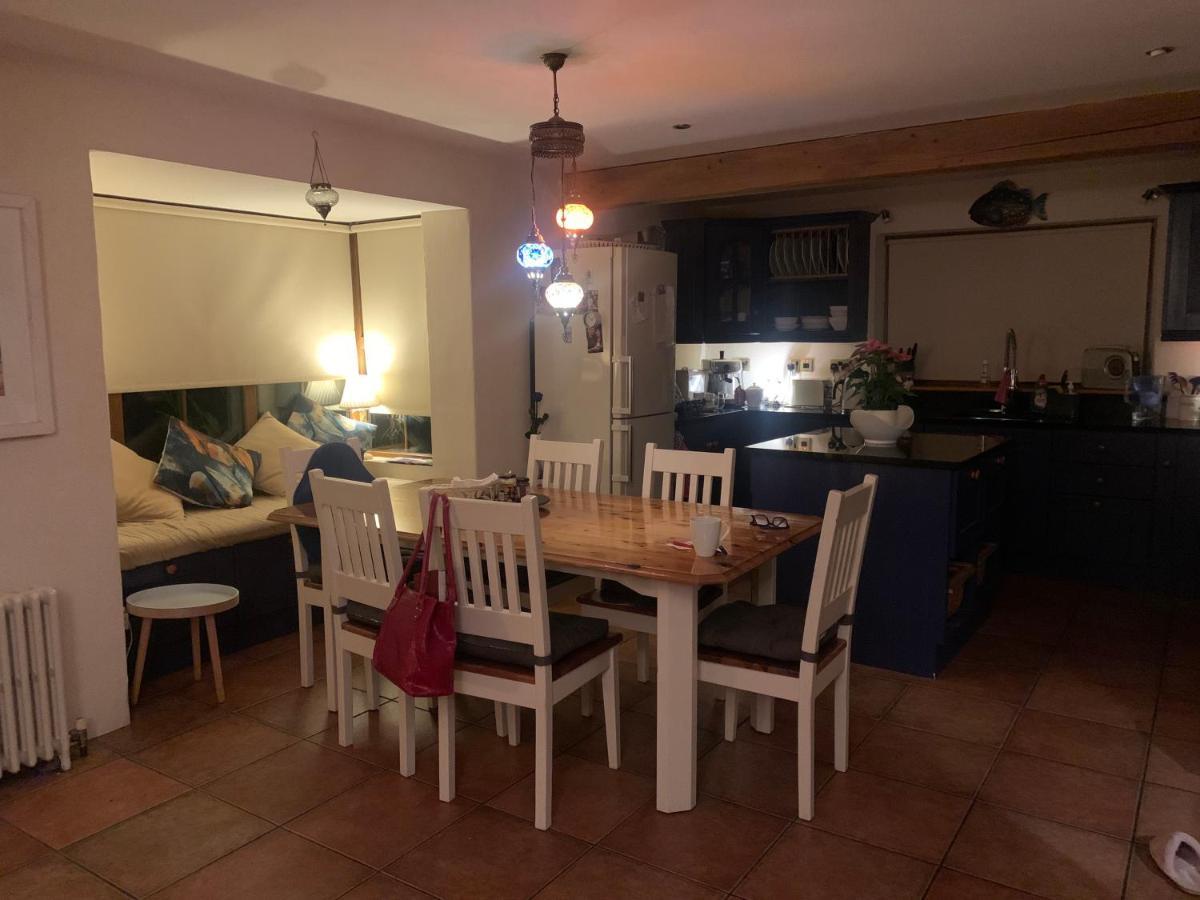 Bedroom With Private Bathroom And Stunning Views In Beautiful Homestay *